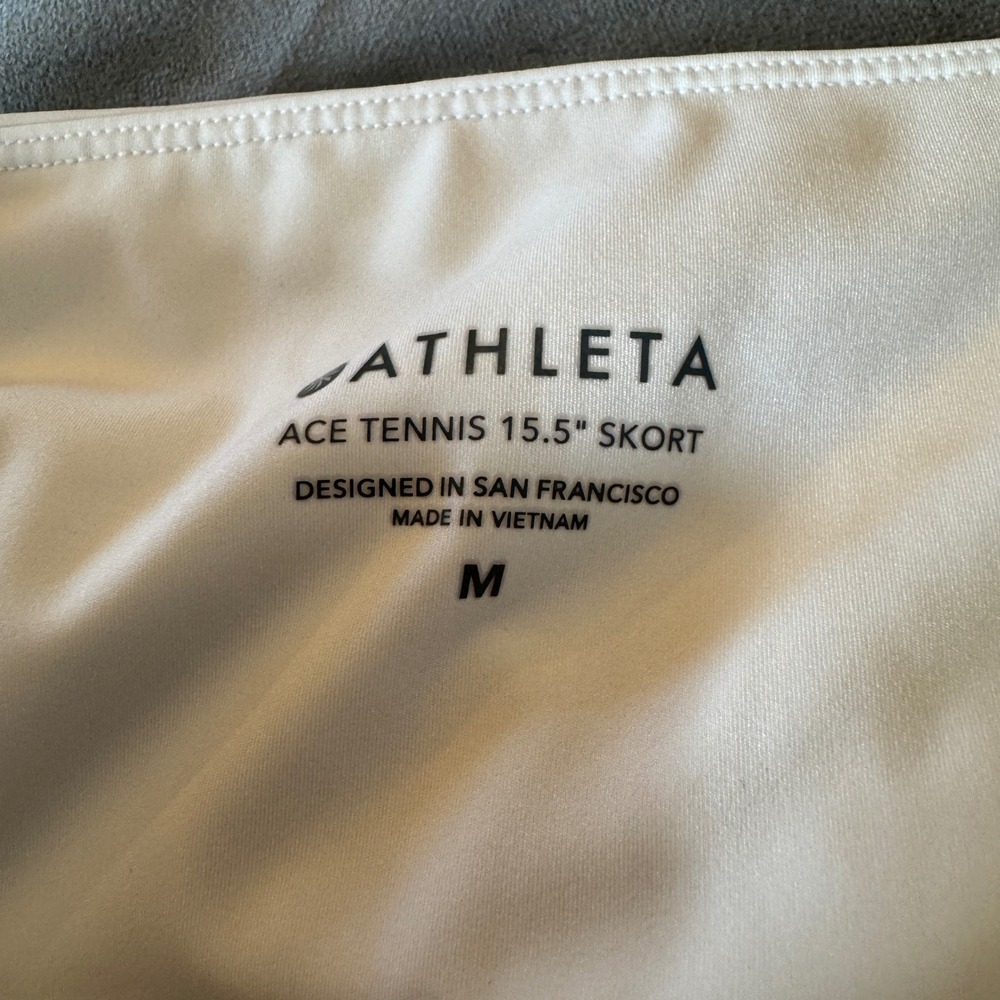 Athleta Womens Ace Tennis 15.5" Skort Medium White Active Athletic Tenniscore View 3